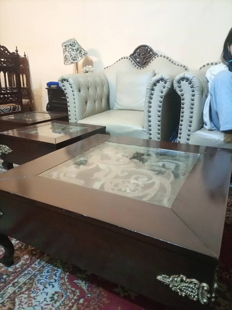 3 table set 4