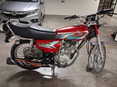 Honda 125 for sale contact num 03117867040