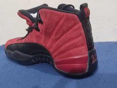 Original Nike Air Jordan 12 Retro – Red & Black | Size (UK-7)