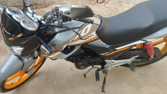 Honda CB 150F SE Silver 23/24