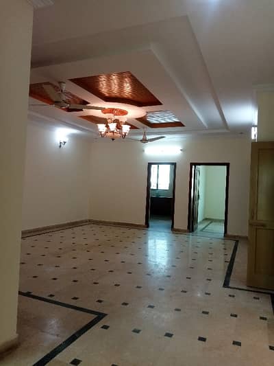 10 Marla beautiful upper portion available in Pak Town Ph-1