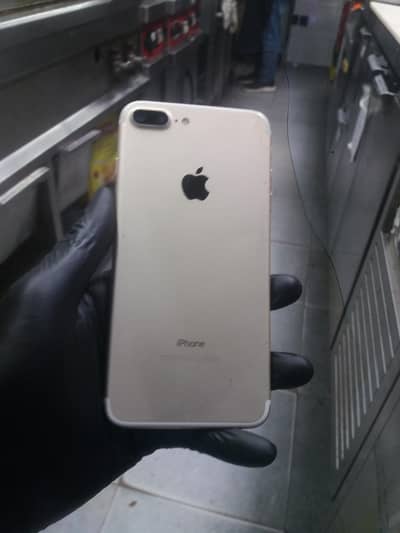 7plus 32GB urgent sale