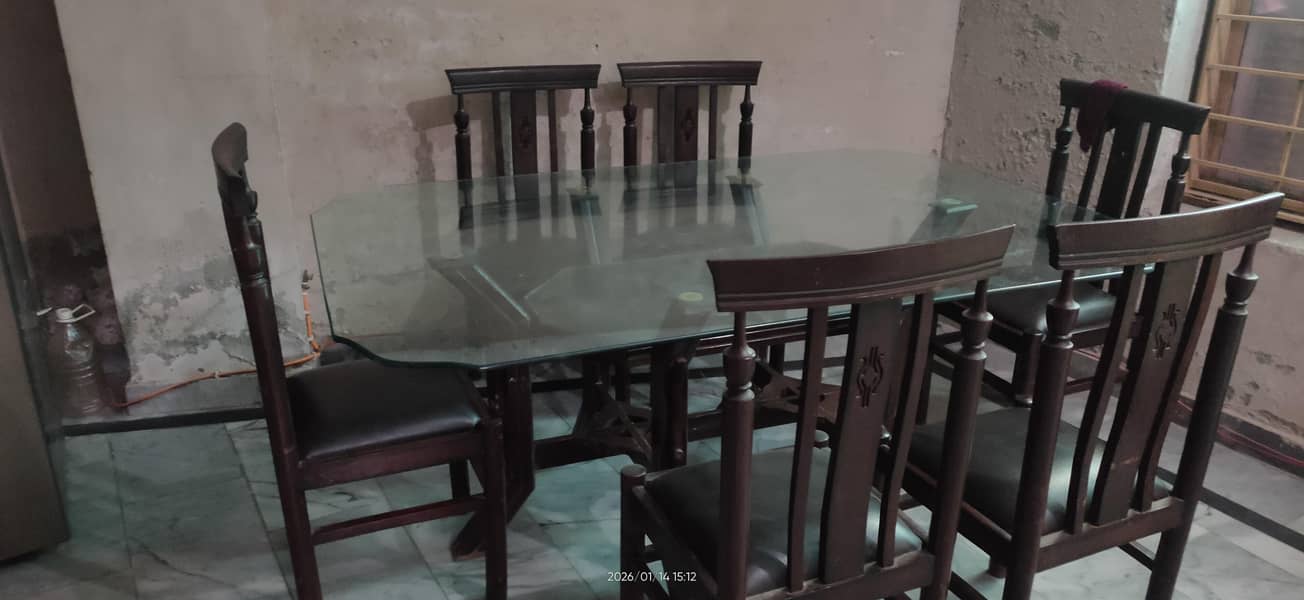 Dining Table & 2 Small Tables 11