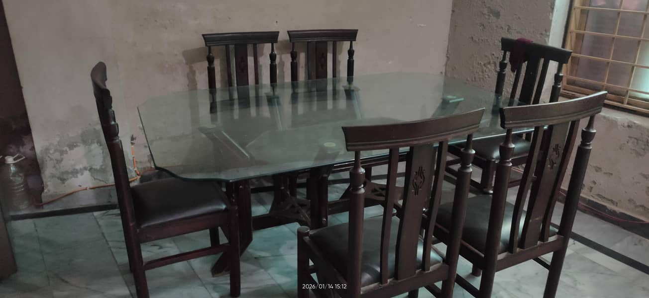 Dining Table & 2 Small Tables 12