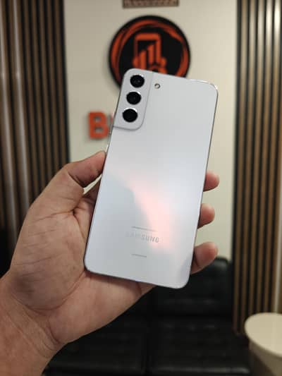 Samsung Galaxy S22/S21 & A52 Limited New Stock