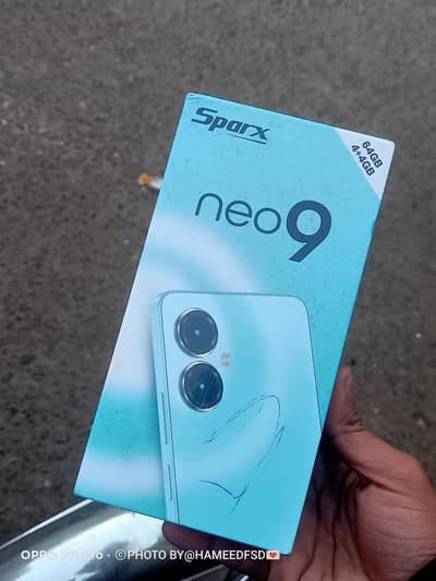 SparX neo 9 4/64gb  no open no repyr
