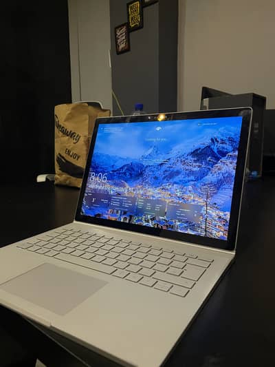 Microsoft Surface book 1