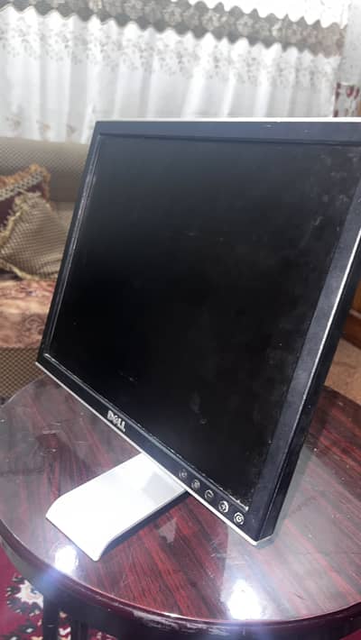 Lcd 17 inch