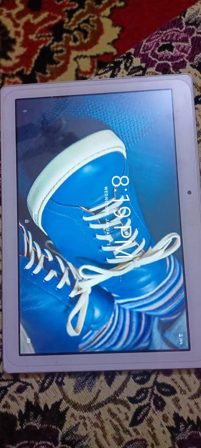 Lenovo tab A10-30  for kids  for movies or play