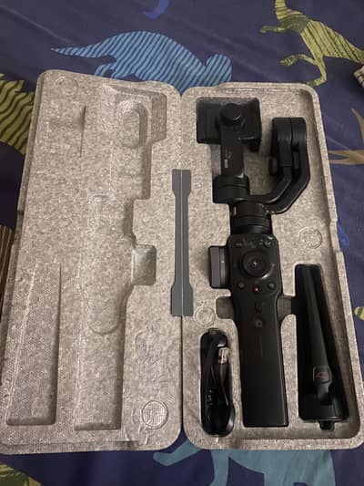 zhiyun smooth 4