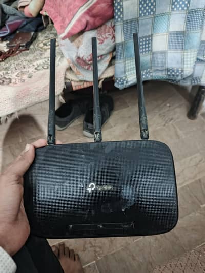 TP-LINK TL-WR940  Wireless N Router