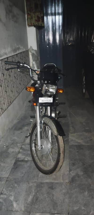 Honda CD 70 2025