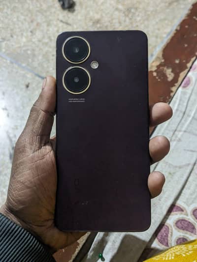 vivo y27.   pta approve. 6+6/128.  pannel me shade he no box no charge