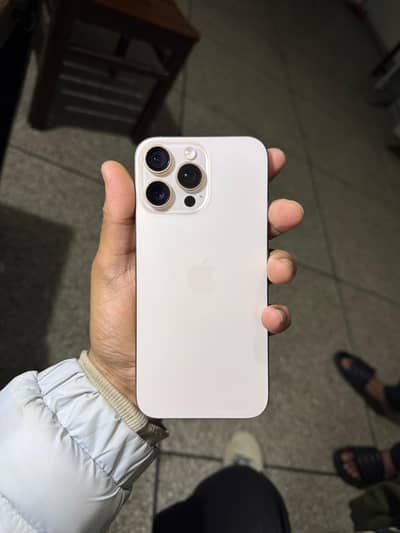 iPhone 16 pro max FU with box