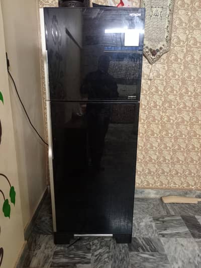 Hitachi Full size Refrigerator Inverter