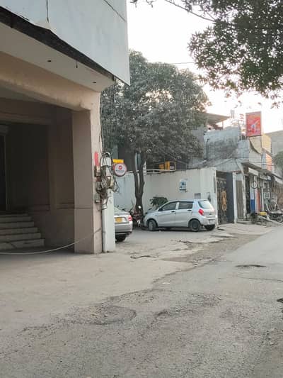 16 Marla Commercial Building With Basement Available For Rent Main Canal Bank Road Near Taj Bagh Only For Banks Or Multinational Company