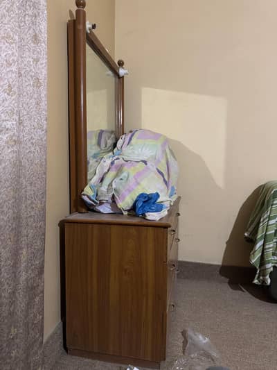 only dressing table good condition