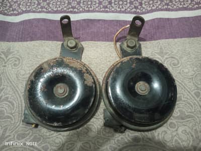 Genuine Corolla Horun.