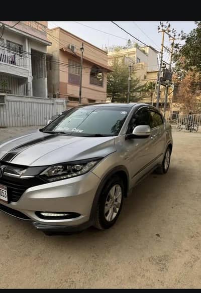 Honda vezel total genuine scratch less