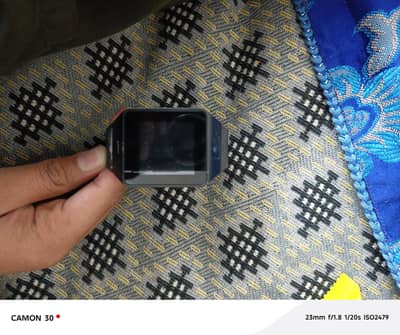 sim supported smart watch including camera and apps