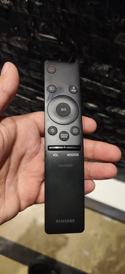 Samsung Sound Bar with Sub woofers