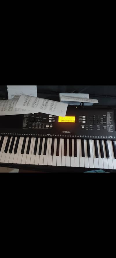 Yamaha PSR E363