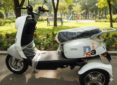 3 Wheel Scooty
