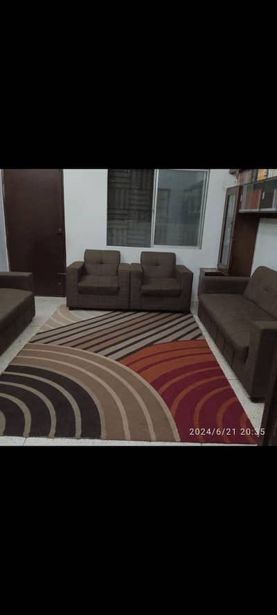 big size canter carpet good condition