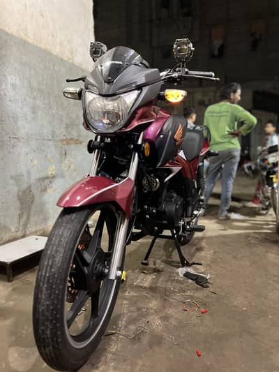 CB 150 custom paint