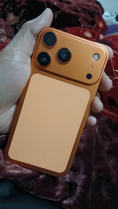 Iphone xr convert 17 pro