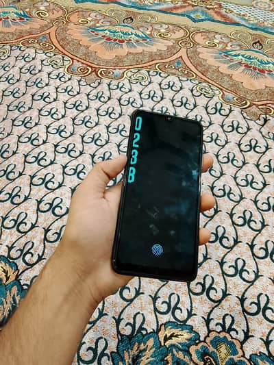 vivo y51 1o/10  condition. .