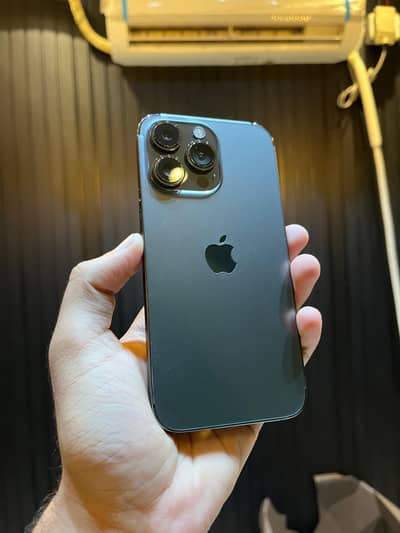 iPhone 13pro factory unlock