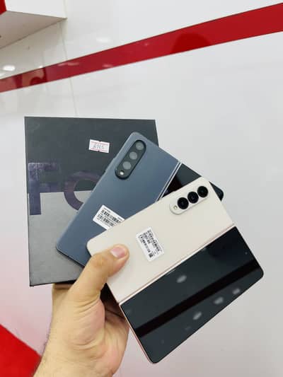 SAMSUNG Z FOLD 4 – 12GB RAM / 256GB STORAGE | NON PTA | BOX PACK