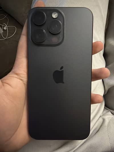 iPhone 15 pro max JV 10/10 condition