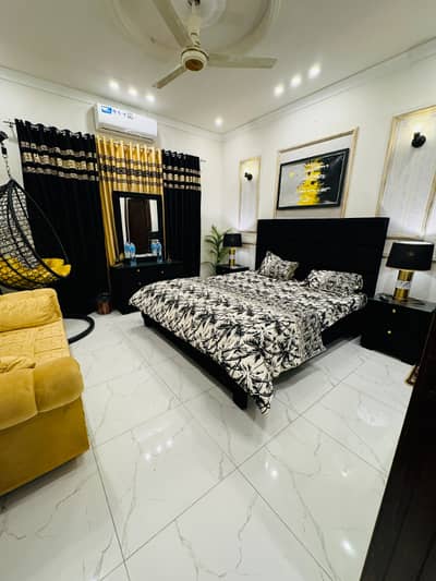 Daily Rent 10,000 PKR Per Day Modern Room