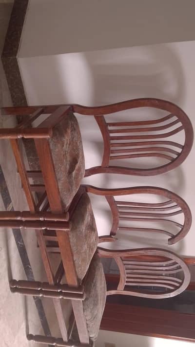 4 chairs