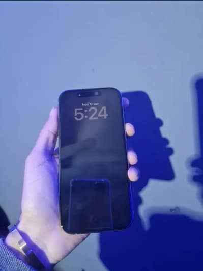 iphone 16 pro . . . factory unlock . . . . sim working . . .