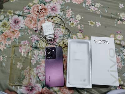 vivo y27s 8+8/128 with box and charger