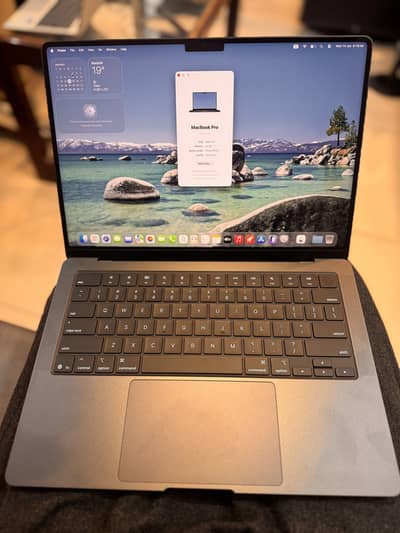 MacBook Pro M5 14”24/1tb Brand New