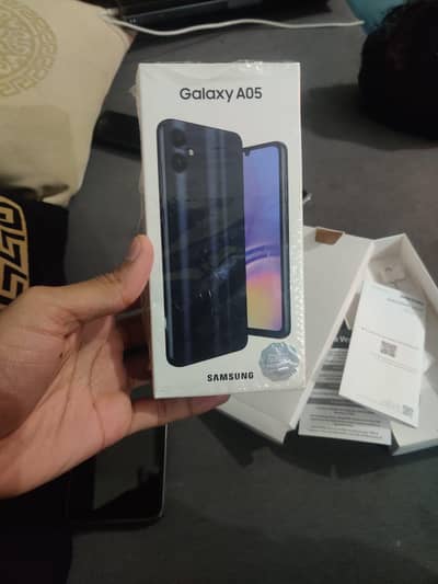 Samsung A05 (6/128) condition 10 by 10