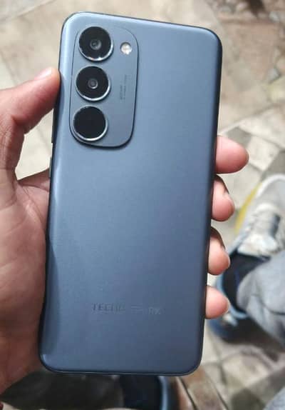 Tecno Spark 40 pro plus Never open 10/9.5 Condition