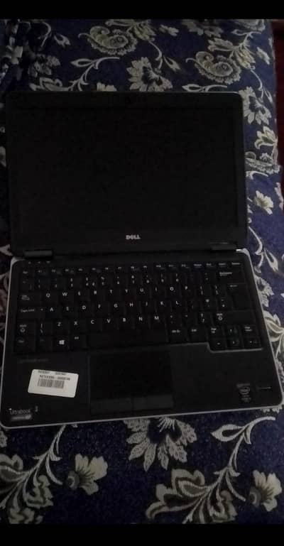 Dell core i5 4 generation 4GB RAM 128GB SSD hard with finger lock
