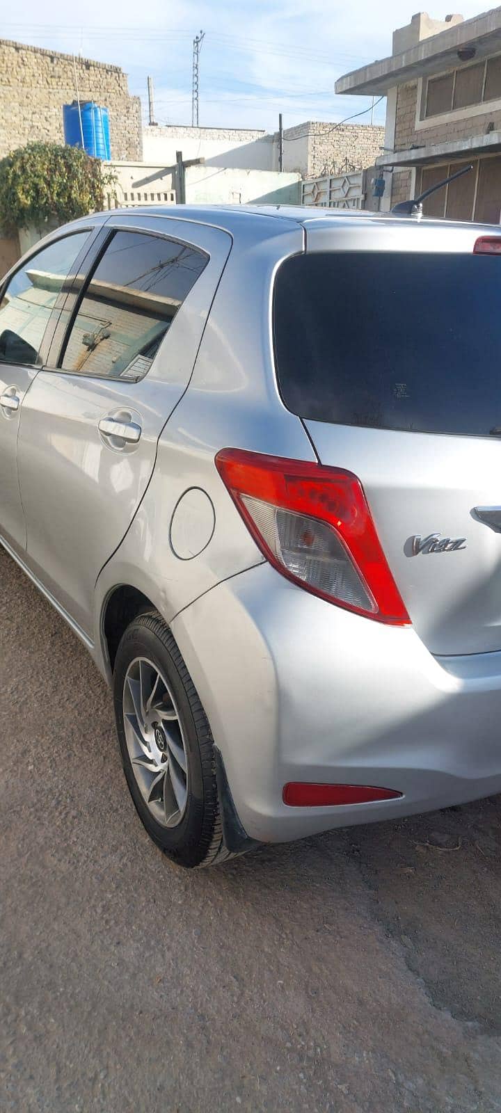 Vitz 2011 Model 1000cc 3