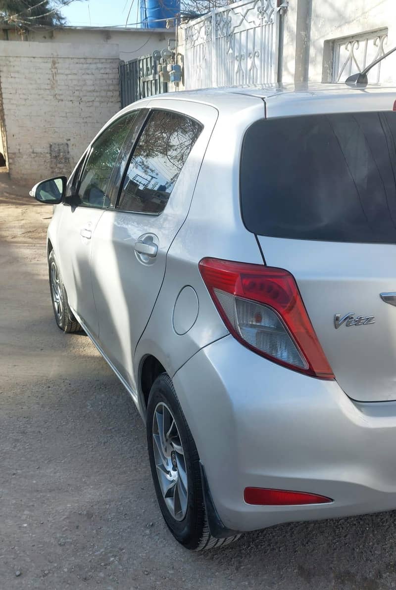 Vitz 2011 Model 1000cc 6