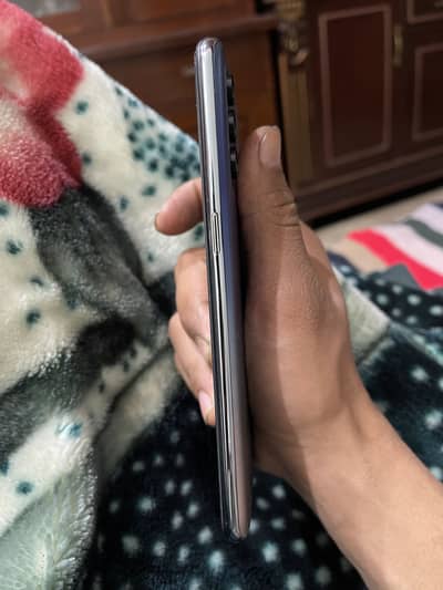 Oppo Reno 4 8 / 128 gb