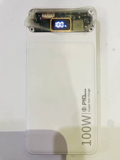 PD Power Bank 10,000mah fast charging support.