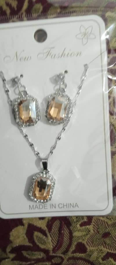 jewellery artificial