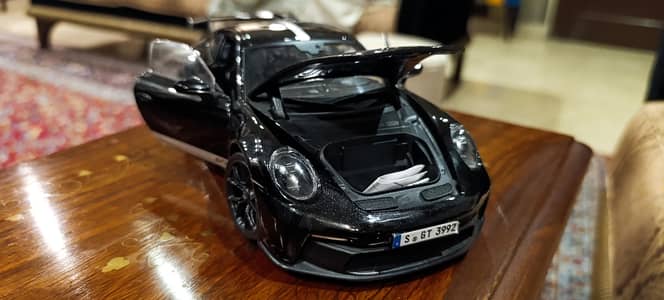 NEW Model car Porsche 911 gt3