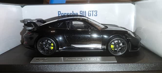 NEW Model car Porsche 911 gt3