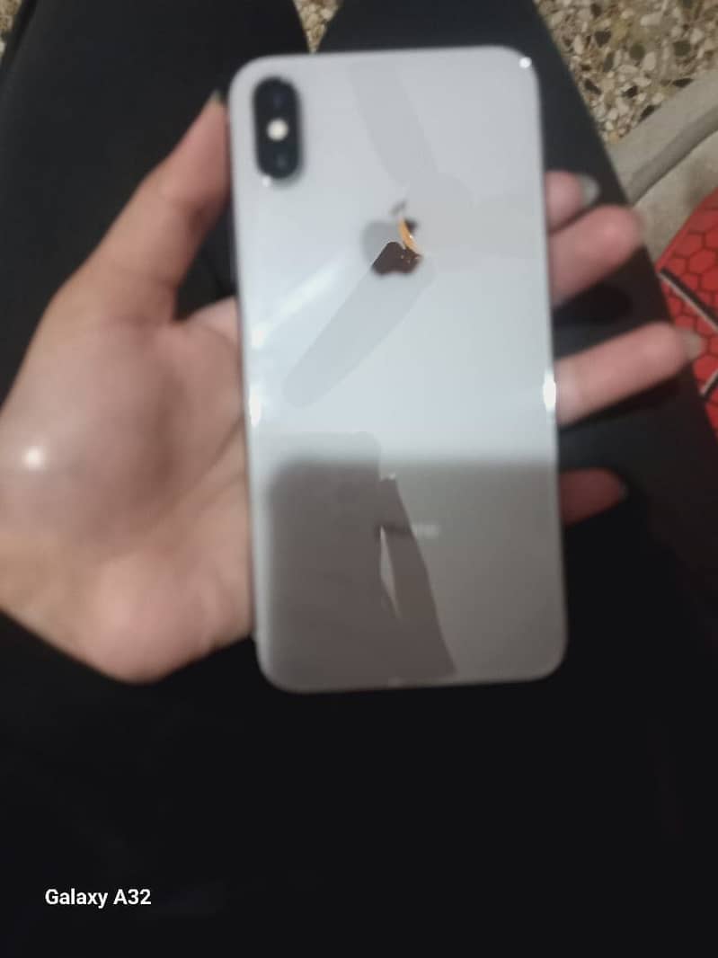 Apple IPhone X 6